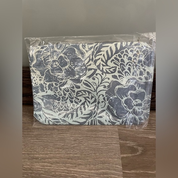 Aloha Collection Small pouch - Teal Gardenia - Tiare Hawaii Collab - Picture 2 of 2